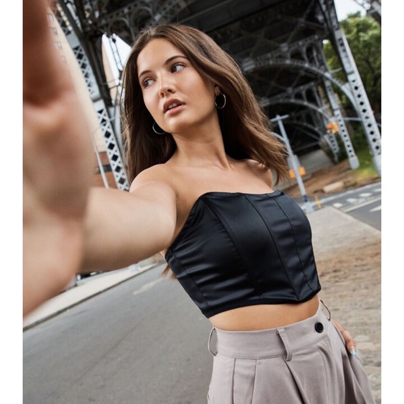 garage corset top - Picture 2 of 2